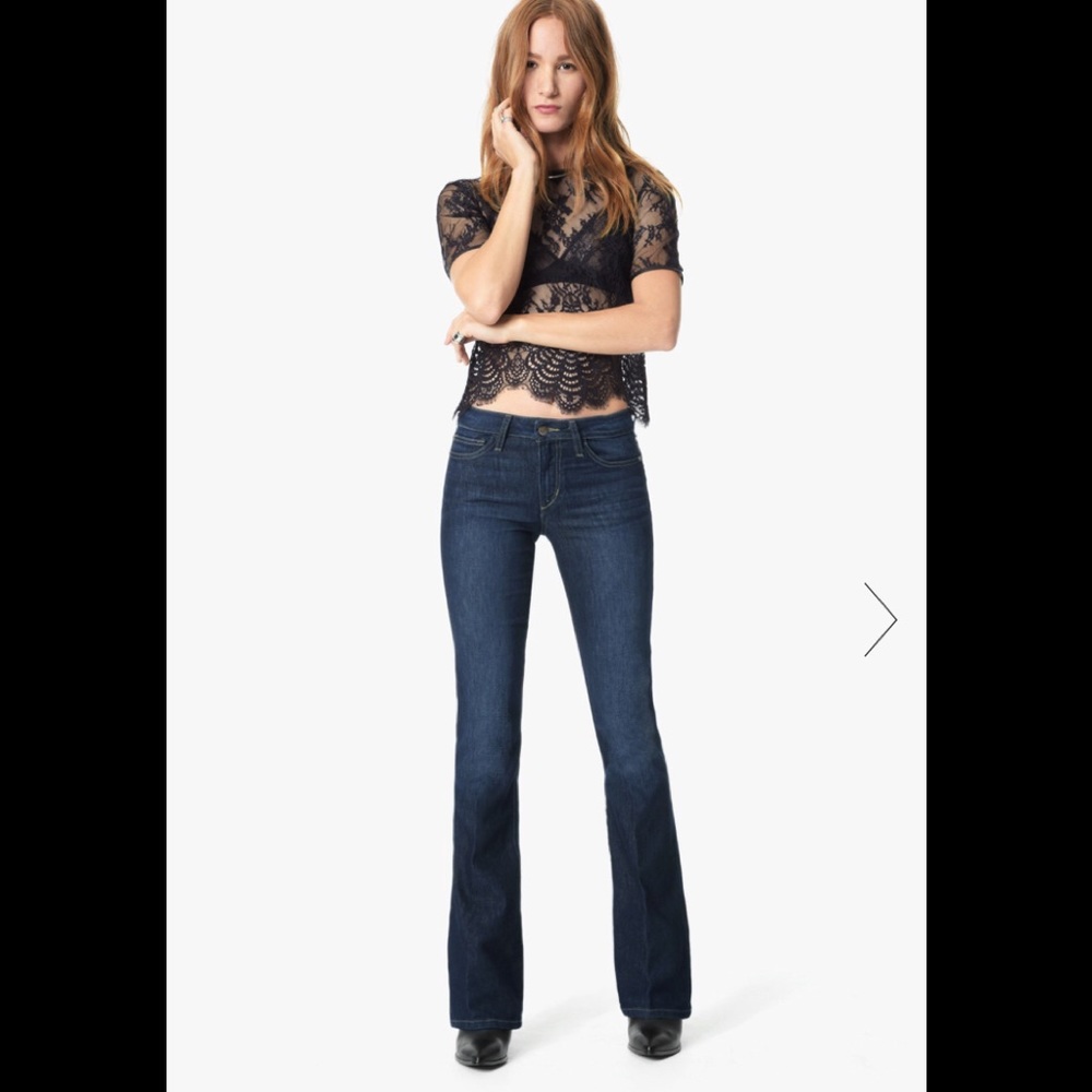 JOE’S CURVY BOOTCUT // MELINDA